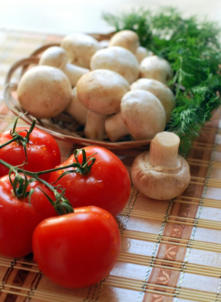 tomatoes and mushrooms